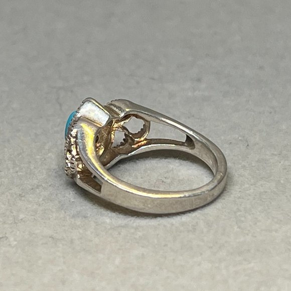 Turquoise Sterling Ring - Picture 6 of 16